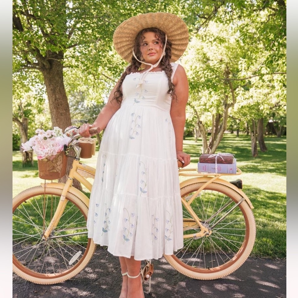 NWT Jessakae Summer Meadow Dress size 4x with Blue Floral Embroidery